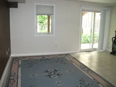 Self contain large and bright 1 bed room basement apartment with