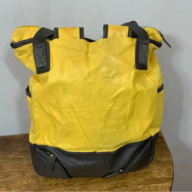 Lol%C3%AB Yellow and Gray Tote Bag in Women's - Bags & Wallets in City of Montréal - Image 5