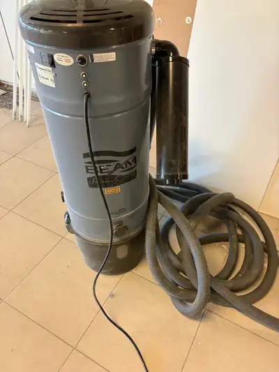This pre-owned BEAM Serenity Plus 2900 Central Vacuum system is a reliable and powerful solution for...