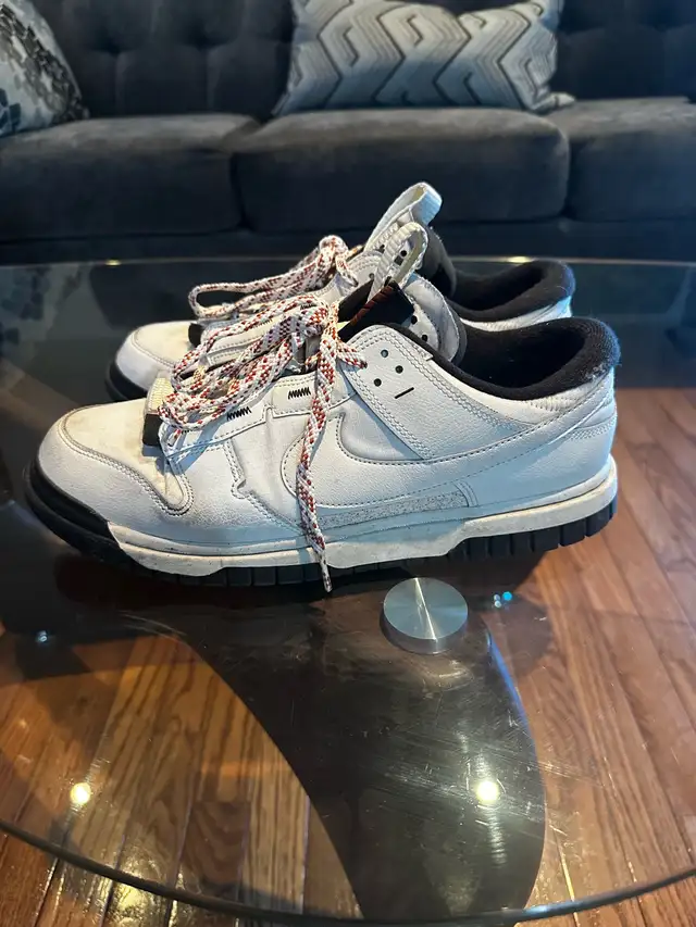 Nike Dunk Low Scrap White Black - Size 10.5 in Men's in Mississauga / Peel Region - Image 2