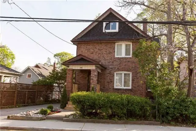 Detached House for Sale in Toronto -$910,00063771524799617120