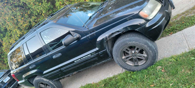 04 grand cherokee in Cars & Trucks in Windsor Region