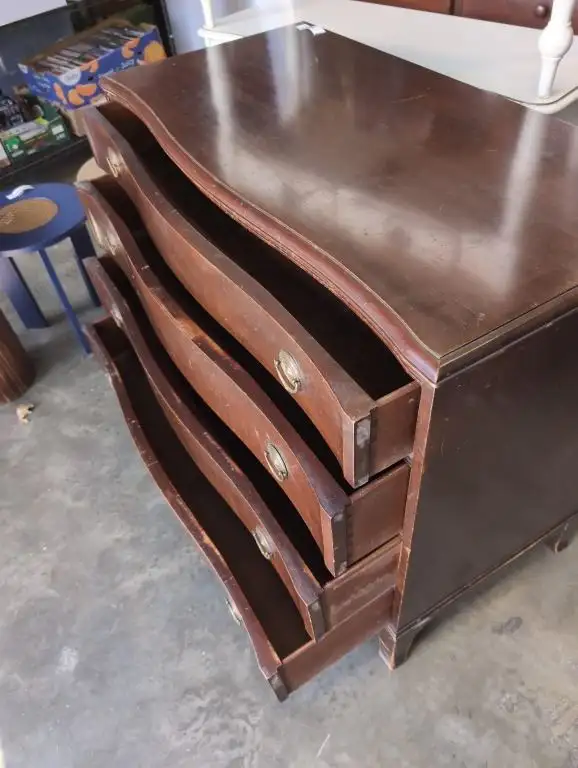 DRESSER 4 DRAWER - MFG. KLING FACTORIES NY. USA62863734207234121