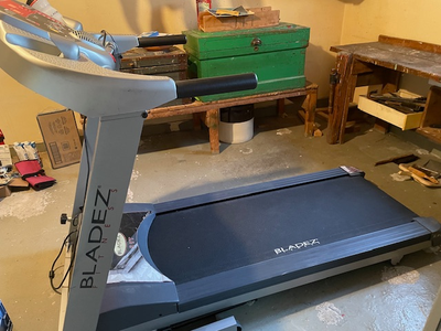 Tapis de course Bladez Fitness 5.9T, View more