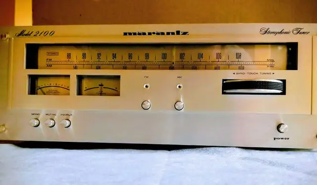 VINTAGE MARANTZ STEREO TUNER  in Other in Markham / York Region - Image 11