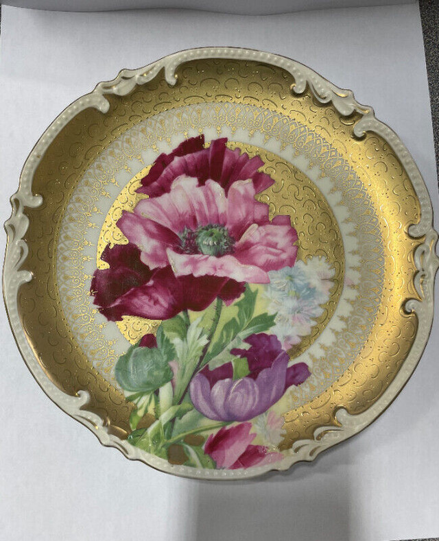 ANTIQUE AUSTRIA PLATE in Arts & Collectibles in Chatham-Kent