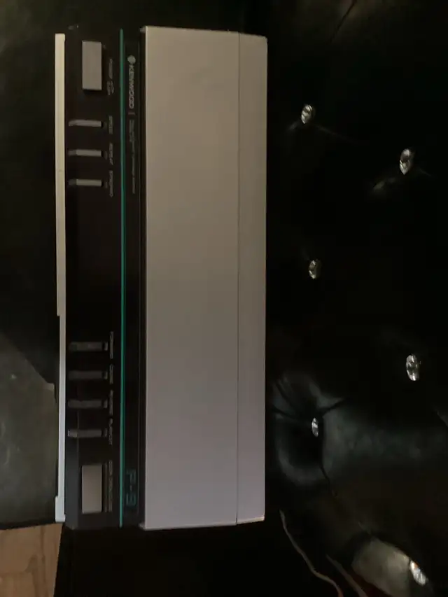 Vintage Kenwood P-9 Vertical Linear Tracking Turntable Record  in Other in City of Toronto - Image 6