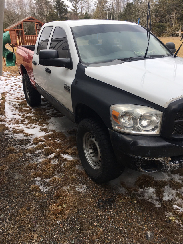 2008 ram2500 in Cars & Trucks in Saint John - Image 2