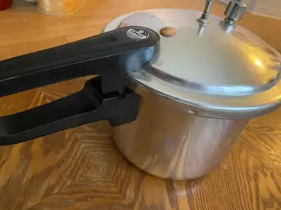 Pressure Cooker Sonex, View more