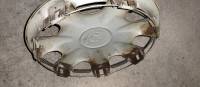 Toyota original hubcap 14 inch 