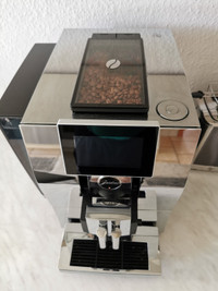 Jura Z8 chrome Super Automatic Espresso Coffee Latte Machine