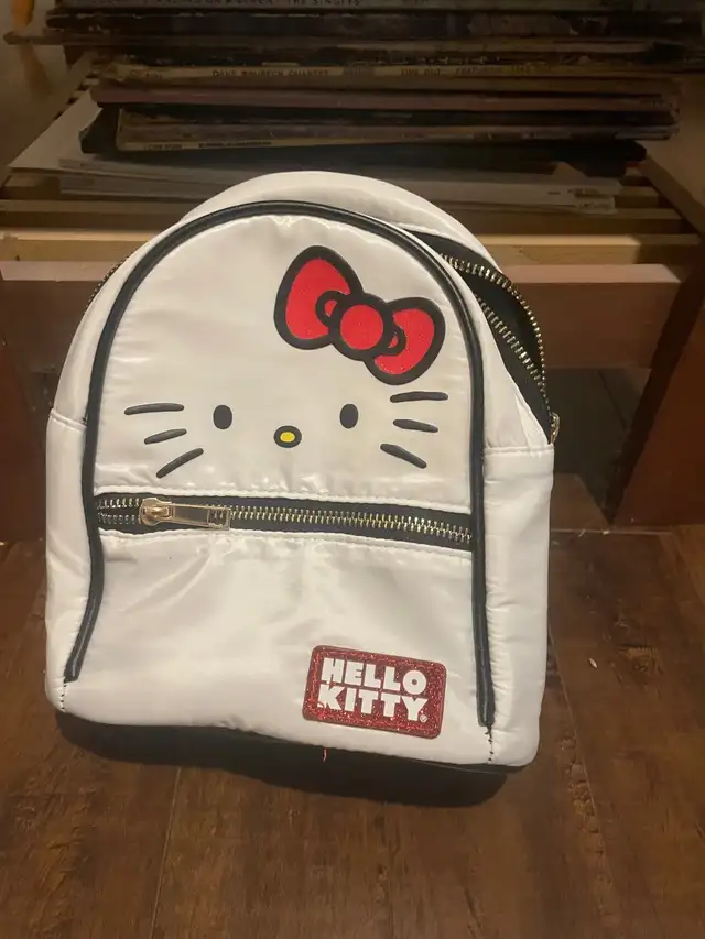 Hello Kitty Merch in Toys & Games in St. John's - Image 3