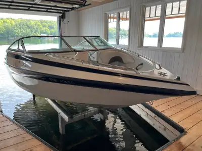 Original owner boat with 229 hours on a 4.3L Mercruiser. Well maintained and always kept lifted in a...