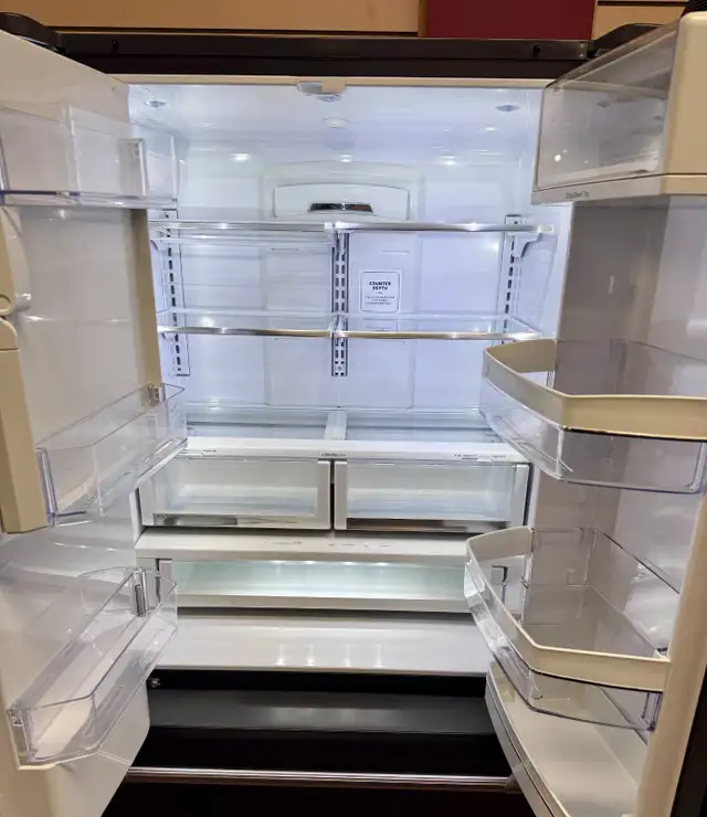 36” GE Cafe Black Matte Refrigerator (Keurig) in Refrigerators in Barrie - Image 4