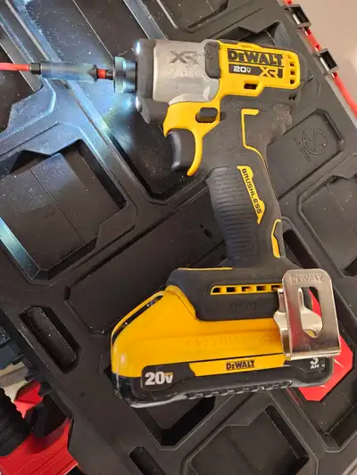 Dewalt 20v Max XR Brushless 1/4" Hex Impact Driver 3 speed 3Ah, View more