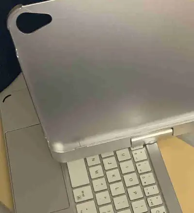 Brand new- 360 Rotatable Keyboard for iPad mini A17 Pro., View more