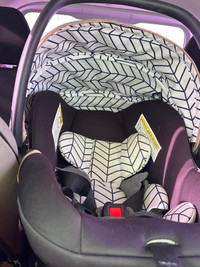 Car seat safety 1st and base 