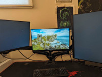 3 BenQ monitors and tri monitor stand