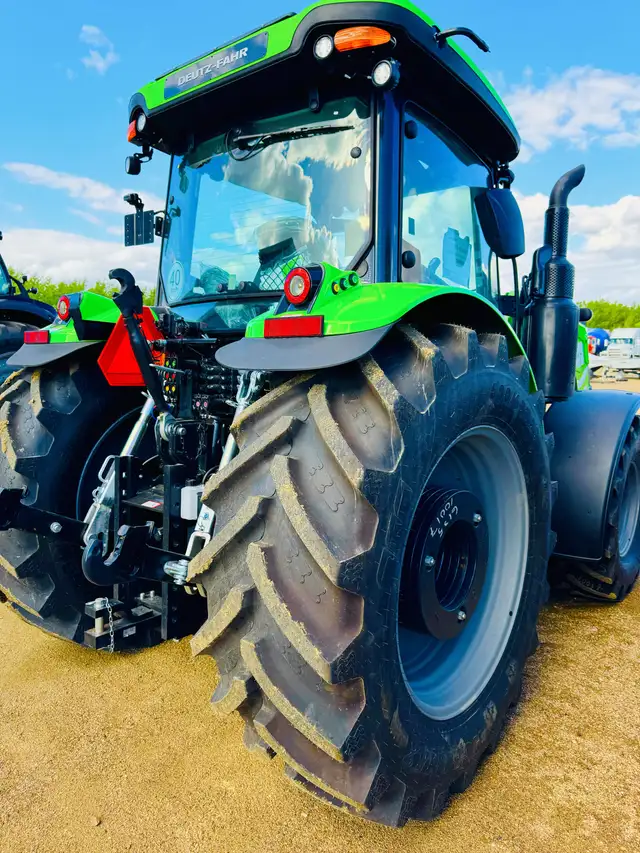 New 2025 Deutz Fahr 6135C PS w/ Loader 5YR Warranty 0% Finance in Farming Equipment in Lloydminster - Image 7