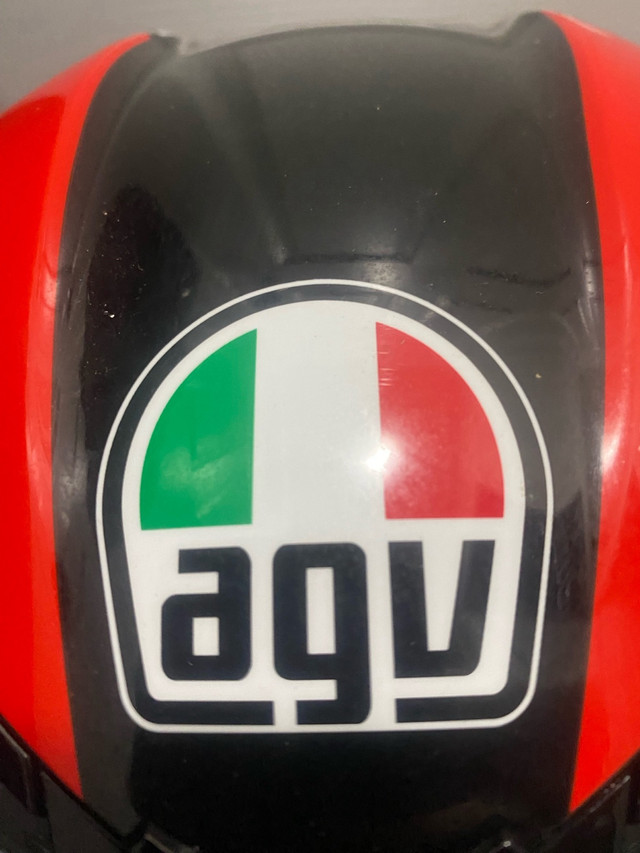 AGV motorcycle helmet in Sport Bikes in La Ronge - Image 2