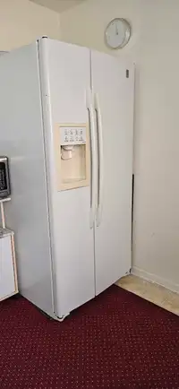 Nice and clean refrigerator