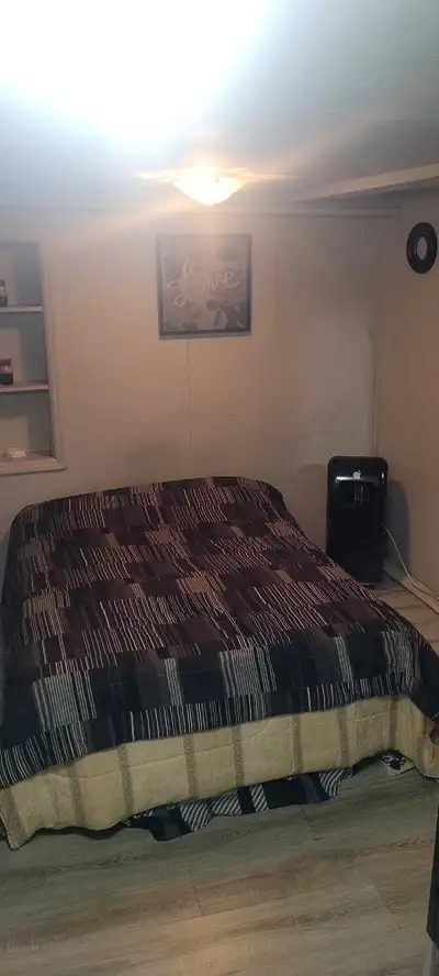 1,300.inc FURNISHED ONEBEDROOM APT ST CATH, View more