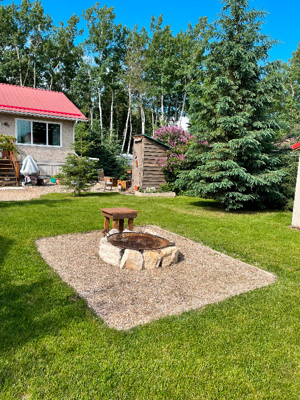 4 Season Cabin-Lucien Lake in Houses for Sale in Saskatoon - Image 4