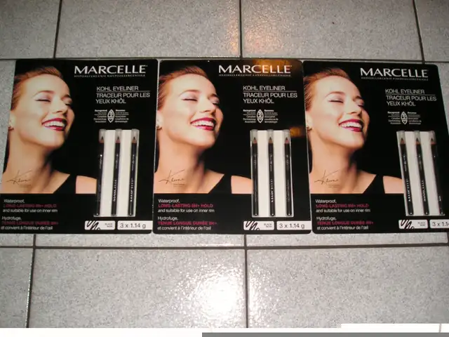 Make up - Maybelline & Marcelle - eye liner - eye lashes in Other in Windsor Region - Image 3