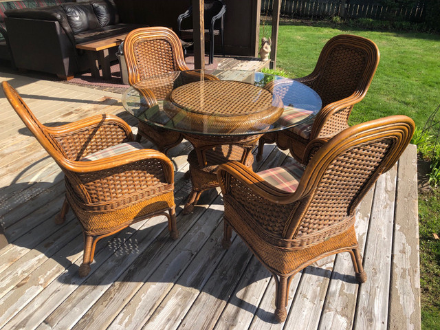 Wicker Dining Set in Dining Tables & Sets in Sault Ste. Marie - Image 2