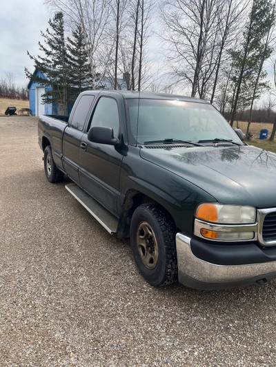2002 GMC extended cab pickup truck