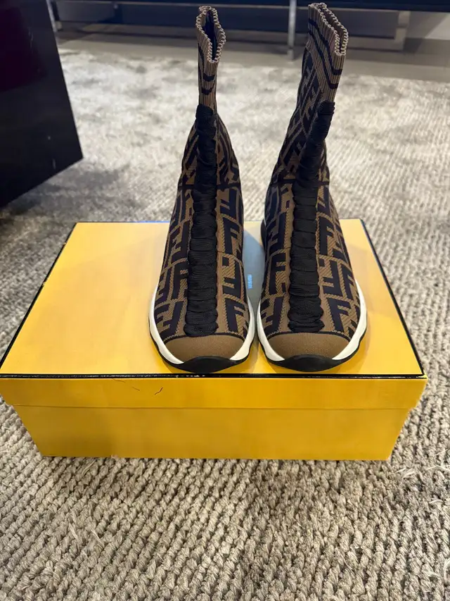 authentic Woman’s Full Fendi Rockoko High Sneaker Boot..size 36 in Women's - Shoes in City of Toronto - Image 3