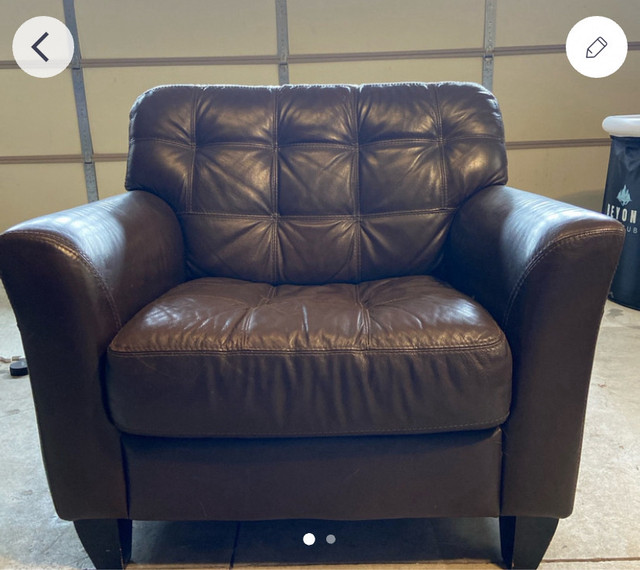 Large Chair in Chairs & Recliners in Kitchener / Waterloo