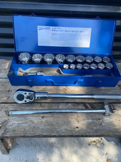 Williams Snap-On 21 piece 3/4 inch Socket Set, View more