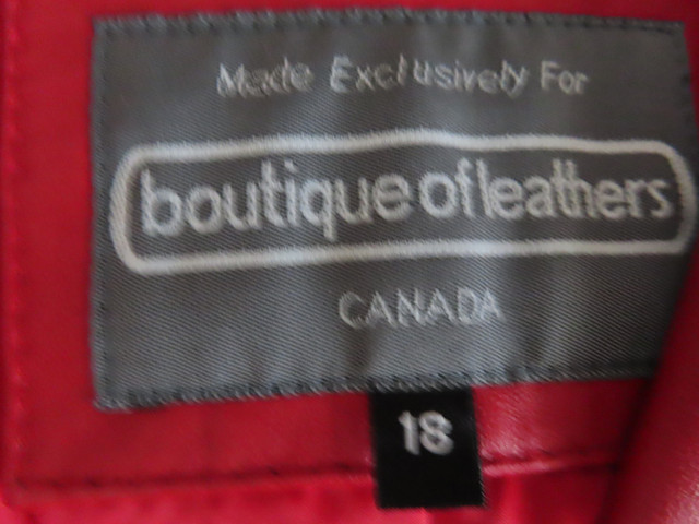Red Leather Blazer in Women's - Tops & Outerwear in Saskatoon - Image 4