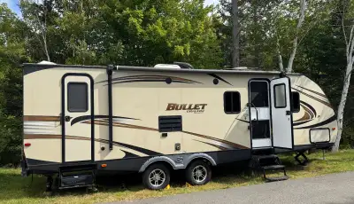 - Trailer in like new condition- everything works as should - Power jack and sway bars included - St...