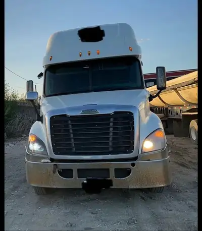 Semi truck for sale