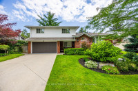 5 Bedroom Must See In Oakville