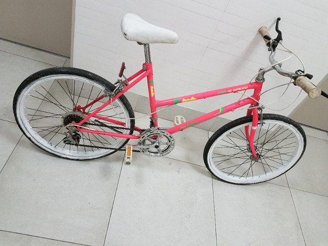 Bike 24" for youth (12 speeds) in good condition $50 in Road in City of Toronto