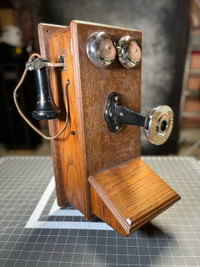 Antique Kellogg wall phone