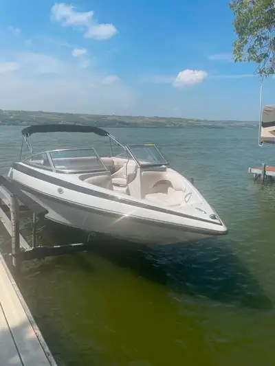 2011 Crownline 18’, 3 litre, 195 hours. Includes 2011 Crownline trailer …$18,500 Located on Buffalo...