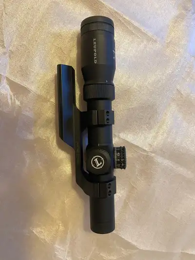 It features a 30mm maintube for increased light transmission and adjustment range. The scope include...