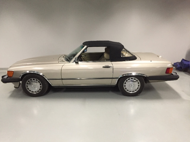 1989 Mercedes SL560 in Cars & Trucks in Calgary - Image 2