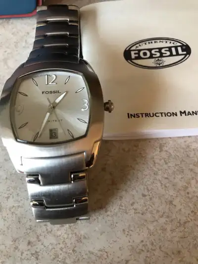 Magnifique montre Fossil pour homme, View more