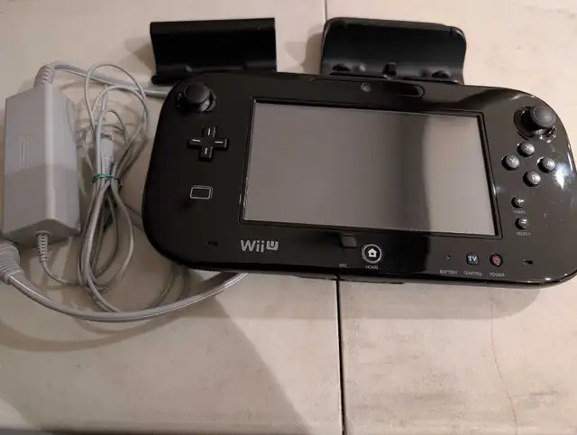 Nintendo Wii U in Nintendo Wii U in Markham / York Region - Image 3