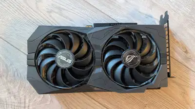 Great working condition, solid 1080p gaming. Nvidia Asus Strix 1660 GTX 6gb