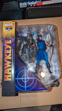 Marvel Select Classic Hawkeye action figure