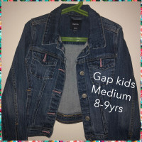 girls gap jean jackets size 8/9