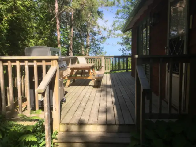 Lake Huron Paradise Cottage on Sandy,Secluded Beach in Ontario in Canada - Image 9