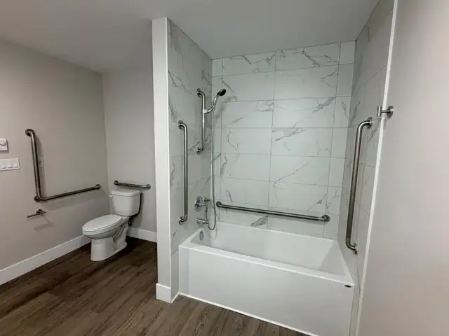 Photo 4