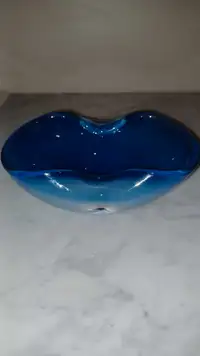 2.5"Tx7.5"Lx6"W Vintage Murano Glass Bowl Ashtray Italy